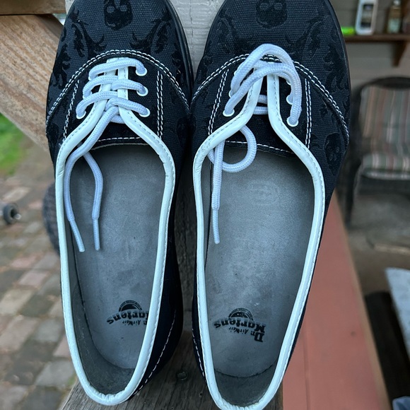 Dr Martens skull slip ons canvas shoes. Sz 37 (6) - Picture 3 of 8